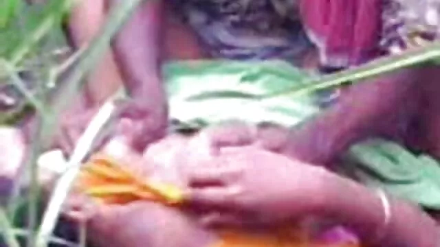 একাকী কালো মেয়ের বড়ো বাংলা সেক্সি মেয়েদের ছবি মাই