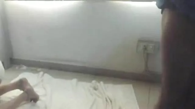 দ্বৈত মেয়ে ও এক ডিজে সেক্সি ভিডিও পুরুষ
