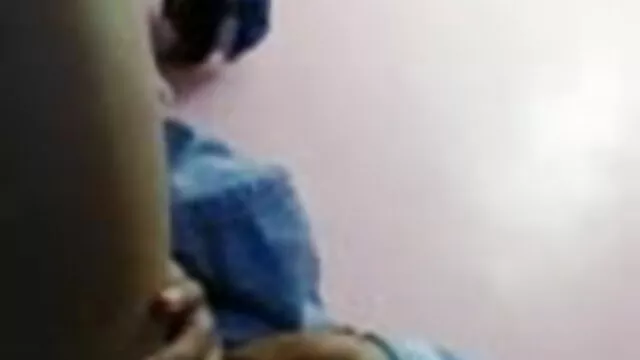 আঙুল সুন্দরী বালিকা হট সেক্সি নাচ অপেশাদার দুর্দশা