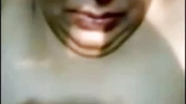 বাঁড়ার রস নায়িকা সেক্সি ভিডিও খাবার, শ্যামাঙ্গিণী