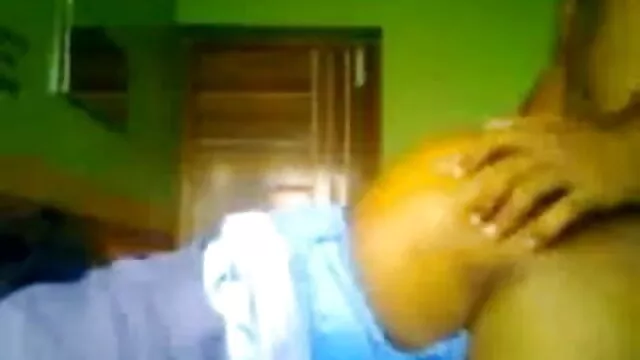 বড়ো মাই মাই সেক্সি ড্যান্স এর বাঁড়ার রস খাবার