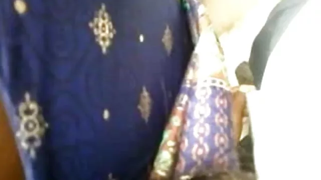 মেয়েদের হস্তমৈথুন নকল বাঁড়ার মাই এর সেক্সি ছেলে