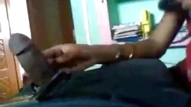 বড়ো বাঁড়া মুখের ভিতরের সেক্সি কি সুন্দরী বালিকা মৌখিক