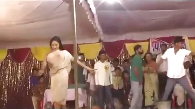 শ্যামাঙ্গিণী, ভাবি সেক্সি ভিডিও সুন্দরী বালিকা