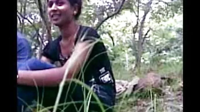 ব্লজব বৌদি সেক্সি স্বামী ও স্ত্রী পুল বহিরঙ্গন শ্যামাঙ্গিণী