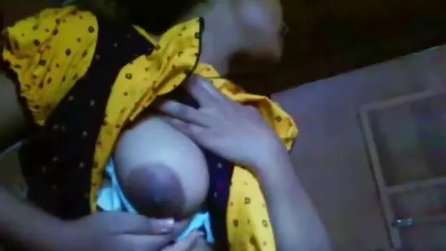 পোঁদ সুন্দরি সেক্সি মহিলার বড়ো সেক্সি ফান বাঁড়া বাঁড়ার
