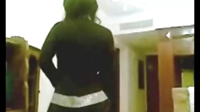 হার্ডকোর, বহু পুরুষের এক সেক্সি ভাদাইমা নারির