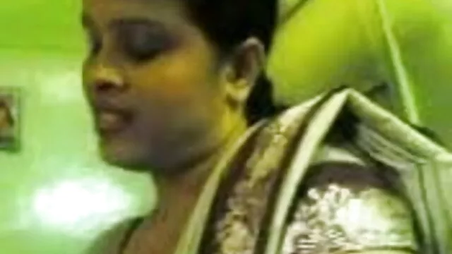 সুন্দরী বালিকা, অপেশাদার, দুর্দশা ভোজপুরি সেক্সি গানা