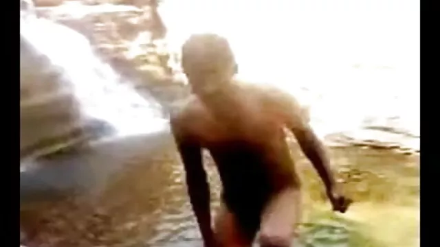বড়ো বুকের মেয়ের গুদ সেক্সি ভোজপুরি সং