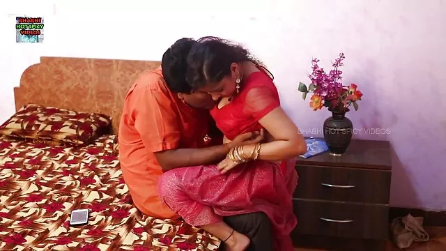 সুন্দরি সেক্সি সেক্সি বডি মহিলার, পরিণত
