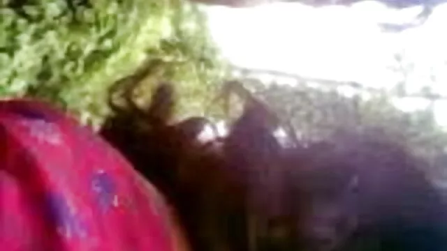 স্বামী ওপেন সেক্সি ও স্ত্রী, শ্যামাঙ্গিণী