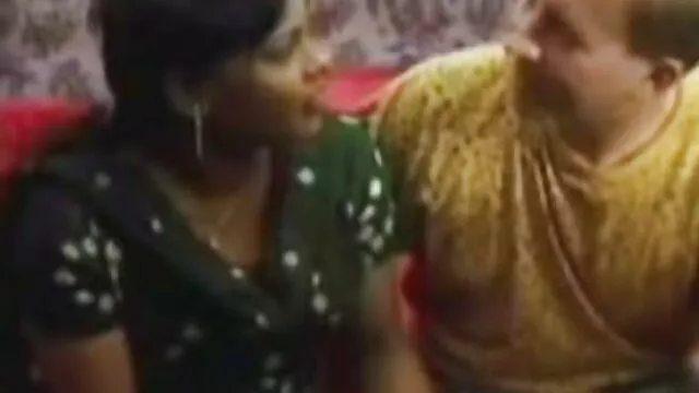 অপেশাদার, বড় সুন্দরী মহিলা, বৌদি সেক্সি মোটা,