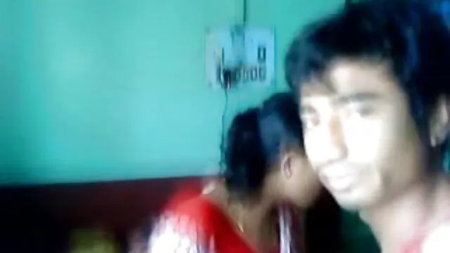 বড়ো মাই, দুর্দশা, হিন্দি সেক্সি গান বড়ো মাই, গ্রুপ