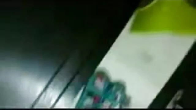 দুর্দশা, ব্লজব, সুন্দরী বালিকা সেক্সি টু ভিডিও