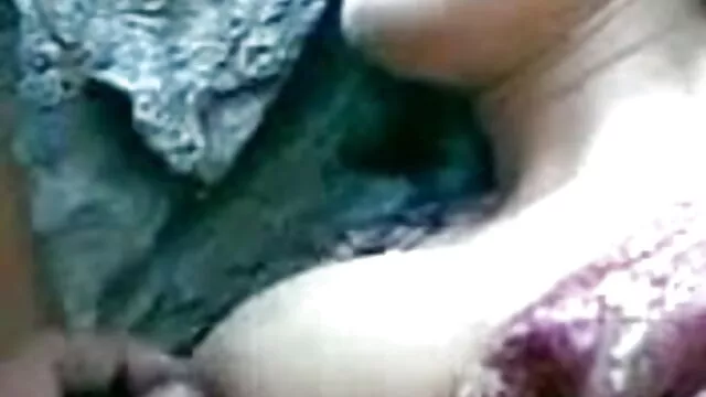 অধিকার, হট সেক্সি ডান্স দ্বৈত মেয়ে ও এক পুরুষ, তিনে মিলে,