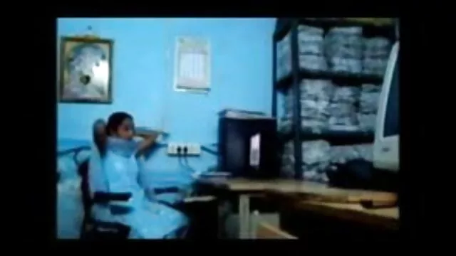 কালো, ভাবি সেক্সি ভিডিও বড় সুন্দরী মহিলা