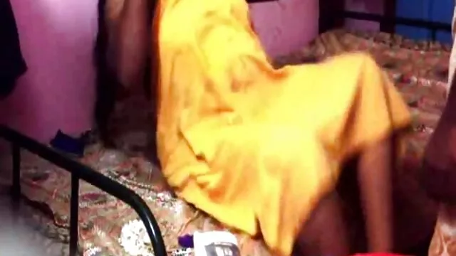 সেক্সি পোশাক, দ্বৈত মেয়ে ও এক পুরুষ, হিন্দি সেক্সি ভিডিও পিকচার