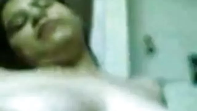 সুন্দরি আমি সেক্সি সেক্সি মহিলার বাঁড়ার রস খাবার মাই এর পভ