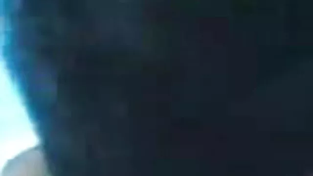 দ্বৈত মেয়ে ও এক পুরুষ, হাতের কাজ, তিনে সেক্সি মেয়েদের ফটো মিলে